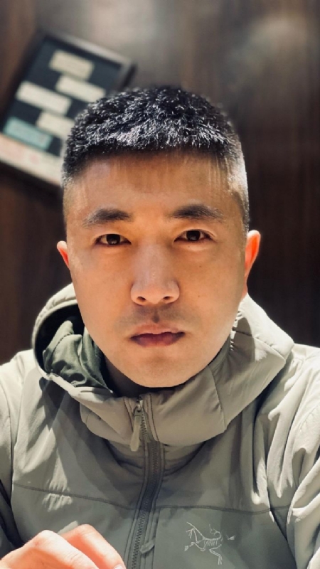 山中何缘的第一张照片--北京残疾人相亲网